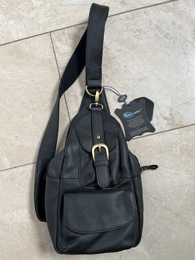 Amerileather Black Leather Sling Bag